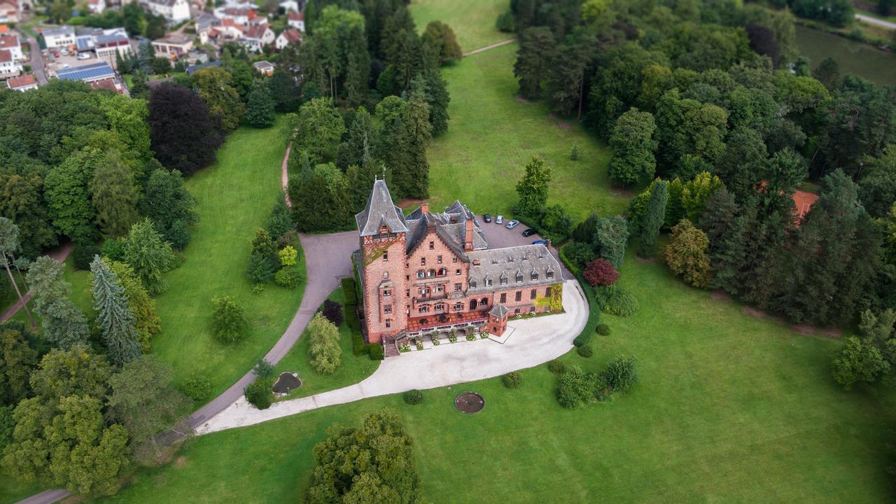 Gastehaus Schloss Saareck Mettlach Exterior photo